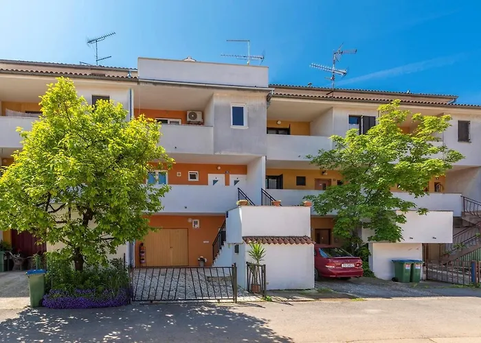 Bella With Balcony Apartman Porec